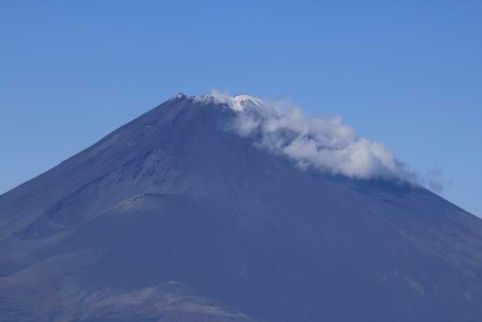03-IMG_5778me富士山山頂.jpg